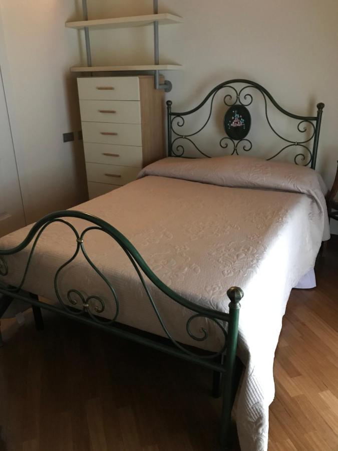 B&B Lodi Centro Екстер'єр фото