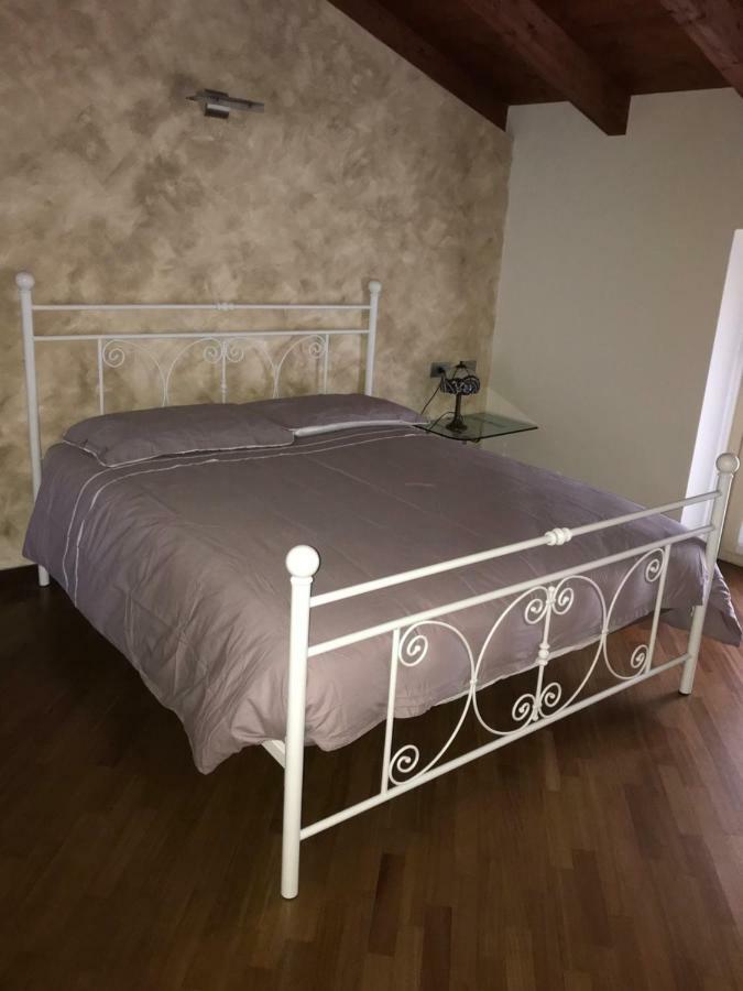 B&B Lodi Centro Екстер'єр фото